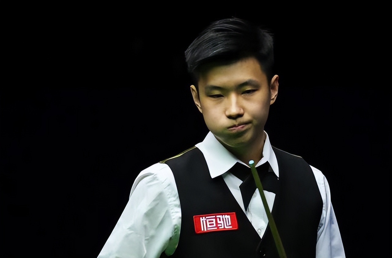 年初定下的 年初定下的