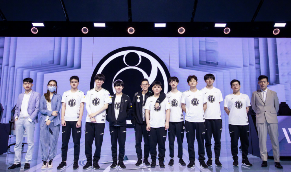 门前嗅觉 门前嗅觉